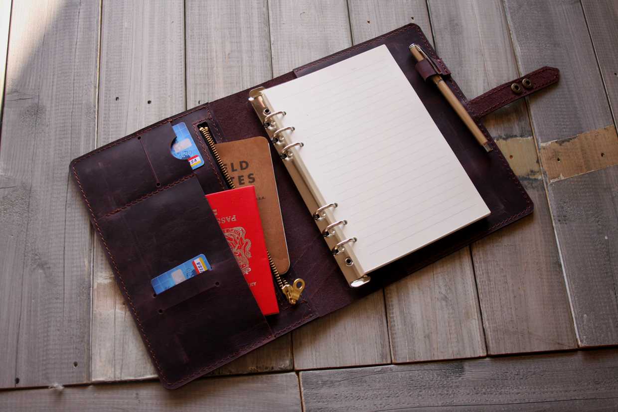 A5 Notebook Leather Journal Notebook, 6 Ring Binder A5 Refillable